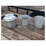 Mirro-Matic 16 Qt Pressure Cooker and Aluminum Stock Pots Lot