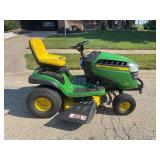 John Deere E130 Lawn Tractor 93 hours
