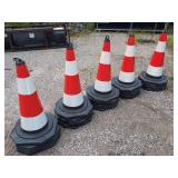 (25) High-Visibility Traffic Safety Cones 28" Tall