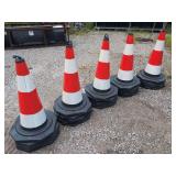 (25) High-Visibility Traffic Safety Cones 28" Tall