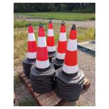 (50) High-Visibility Traffic Safety Cones 28" Tall