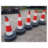 (25) High-Visibility Traffic Safety Cones 28" Tall