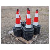 (50) High-Visibility Traffic Safety Cones 28" Tall