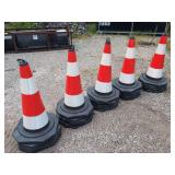 (25) High-Visibility Traffic Safety Cones 28" Tall