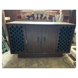Gran Prix Solid State 8-Track AM/FM Multiplex Stereo Console with Turntable
