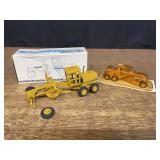 (2) Motor Graders Minimac