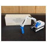 1/50 Krupp Excavator w/Hydraulic Hammer NIB NZG