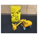 1/50 Broyt X50 Shovel NIB NZG
