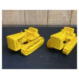 (2) 1/24 Caterpillar D7 Crawler Cruver