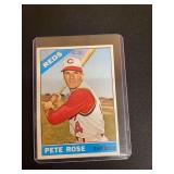 1966 Topps 30 Pete Rose Cincinnati Reds Baseball Card