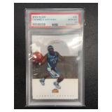 2004 Fleer Flair Carmelo Anthony #44 Graded PSA 10