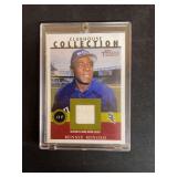 2001 Topps Heritage Clubhouse Collection Minnie Minoso Game-Worn Jersey Relic Card THCC-MM