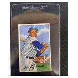 1952 Bowman Baseball #44 Roy Campanella Raw Sports Card