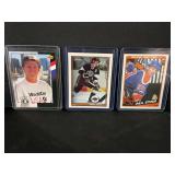 Wayne Gretzky Lot of 3 Hockey Cards Topps O-Pee-Chee Upper Deck 1984 1991 1994