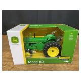 1/16 John Deere 80 NIB Ertl