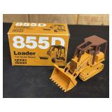 1/35 Case 855D Crawler Loader NIB NZG