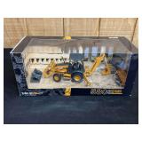 1/32 Case 580 Super N Backhoe NIB SPS