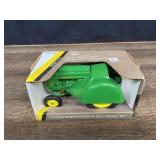 1/16 John Deere 60 Orchard Collector NIB Ertl