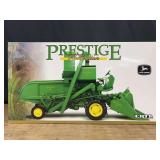 1/16 John Deere 45 Combine Prestige NIB Ertl