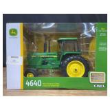 1/16 John Deere 4640 40th Anniversary NIB Ertl