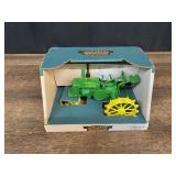 1/16 John Deere GP Collector NIB Ertl