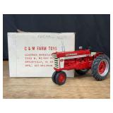 1/16 Farmall 460 NIB C&M
