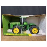1/16 John Deere 9400 Collector NIB Ertl