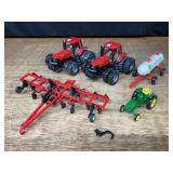(4) Case-IH + John Deere Ertl