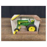 1/16 John Deere 720 High Crop Collector NIB Ertl