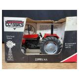 1/16 Case-IH 4230 NIB SM