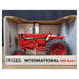 1/16 IH 966 NIB Ertl