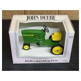 1/8 John Deere 20 Pedal Tractor NIB Ertl