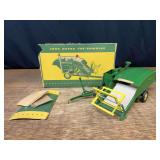 1/16 John Deere 12A Combine Eska