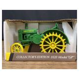 1/16 John Deere GP Collector NIB Ertl