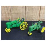 (2) 1/16 John Deere G + H Ertl