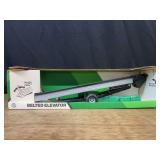 1/16 John Deere Elevator NIB Ertl