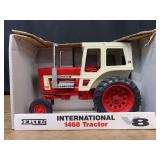 1/16 IH 1468 NIB Ertl