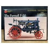 1/16 Farmall F20 Precision NIB Ertl