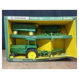 1/16 John Deere 4430 Deluxe Farm Set NIB Ertl