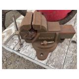 Duracraft Heavy Duty Bench Vise