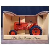 1/16 Case VA 1992 TTT NIB Ertl