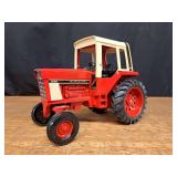 1/16 IH 1586 Ertl