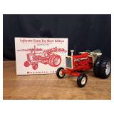 1/16 Farmall 1206 1996 Lafayette NIB Ertl
