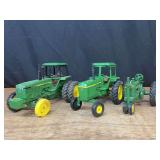 (3) 1/16 John Deere Tractors