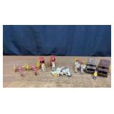 (4) Cast Wagons