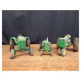 (3) 1/16 John Deere Tractors Ertl