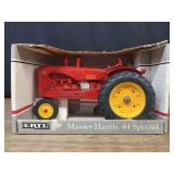 1/16 MH 44 Special NIB Ertl