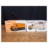 1/34 Mack B-61 C.P. Ward Dump Truck NIB 1st Gear