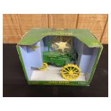 1/16 John Deere P Tractor NIB Ertl