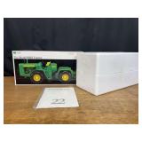 1/16 John Deere 8020 Precision NIB Ertl